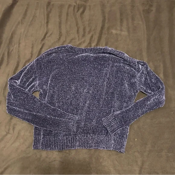 Forever 21 Chenille Cropped Sweater - Picture 6 of 6